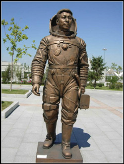 楊利偉人物雕塑廠家 楊利偉人物雕塑廠家